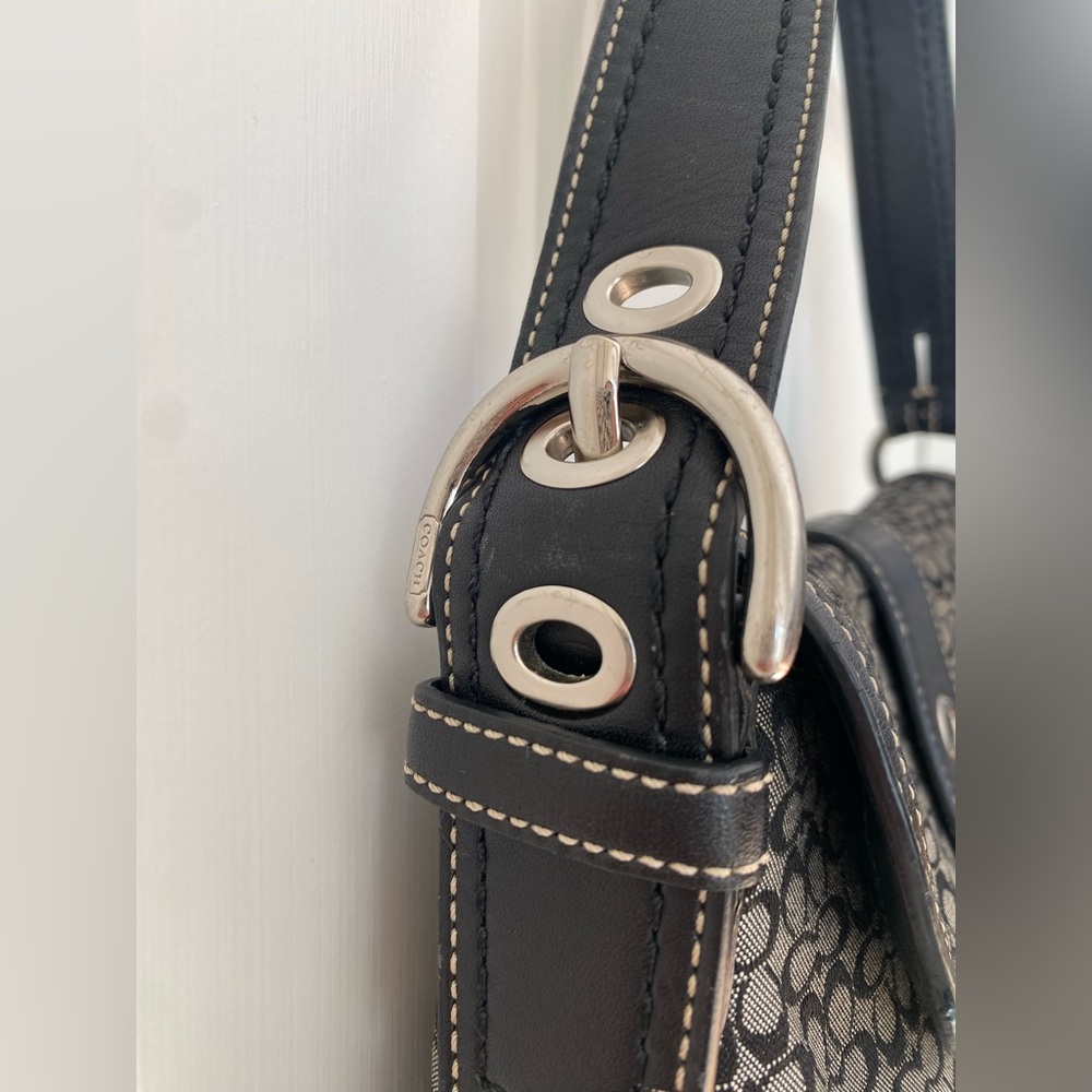 Vintage Y2K COACH Soho Signature C Black Jacquard & Leather Shoulder Bag π€ - Picture 5 of 16